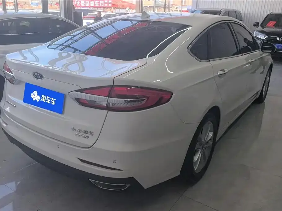 Ford Mondeo 2021 из CN, фото 6