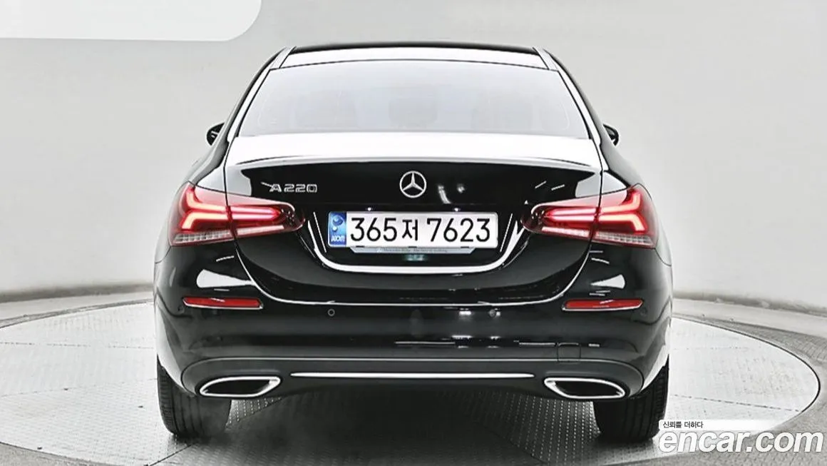 Mercedes-Benz A-Class — фото 9