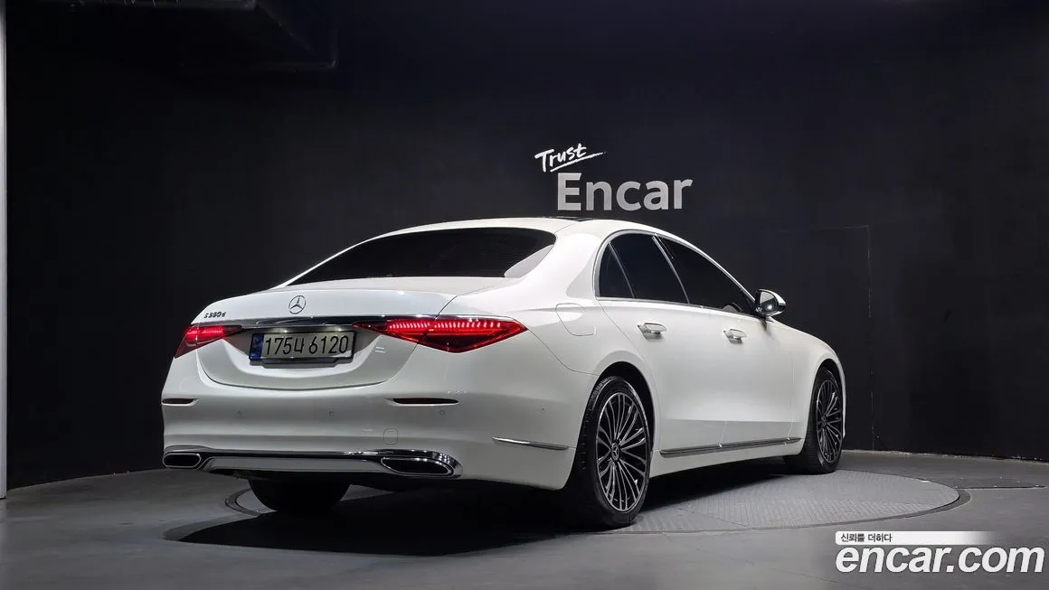 Mercedes-Benz S-Class — фото 10