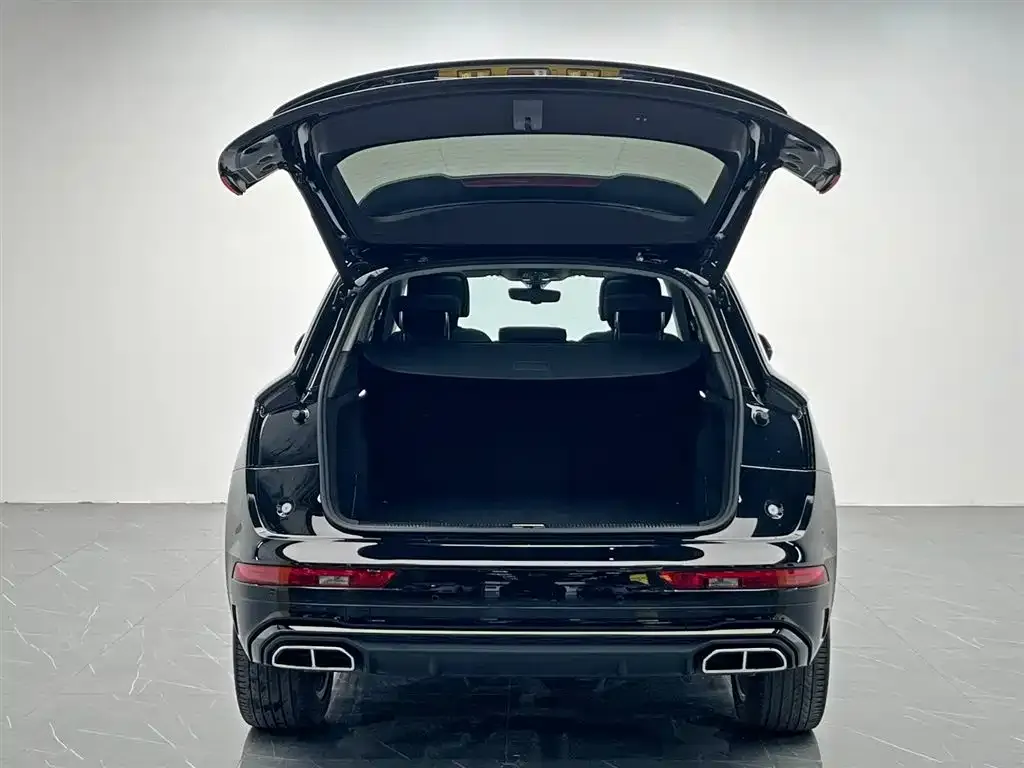 Audi Q5L 2023 из CN, фото 6