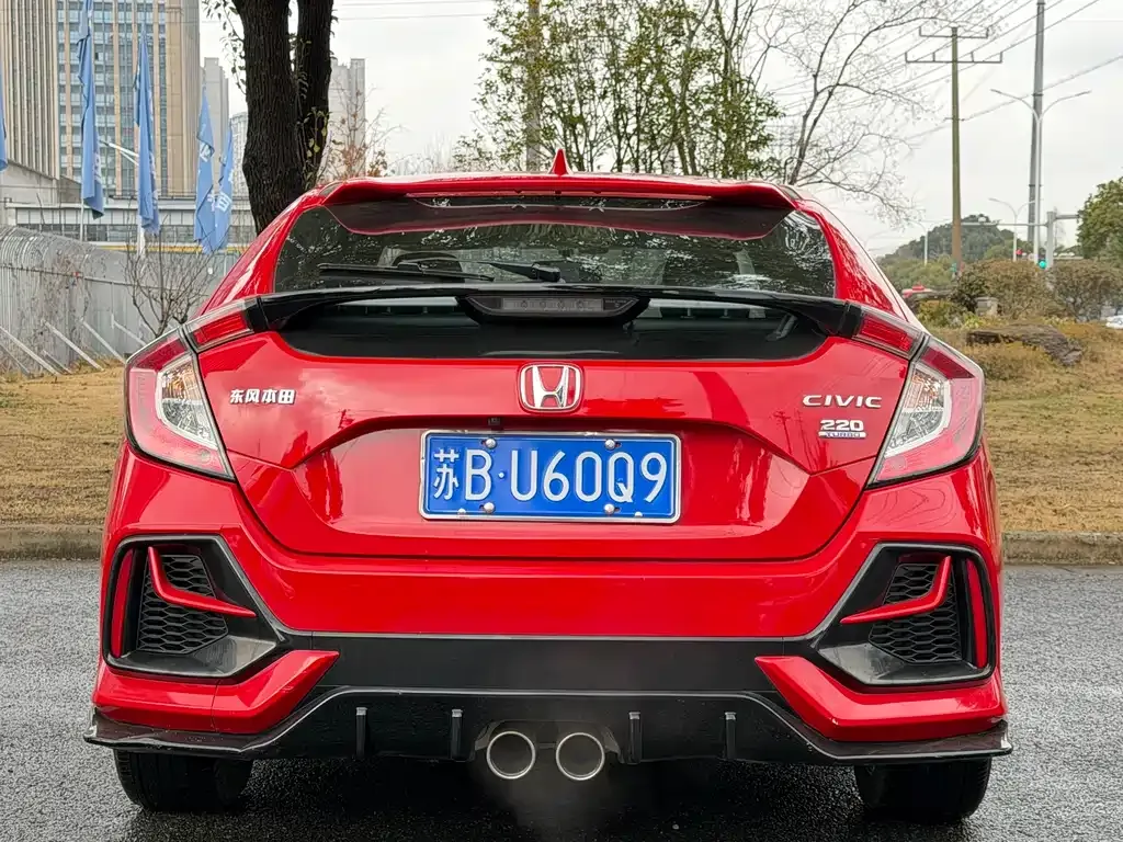 Honda Civic — фото 8
