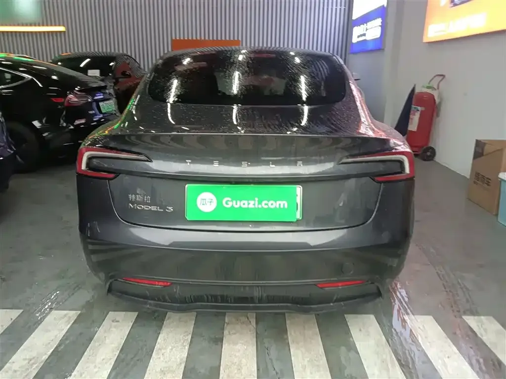 Tesla Model 3 2025 из CN, фото 4