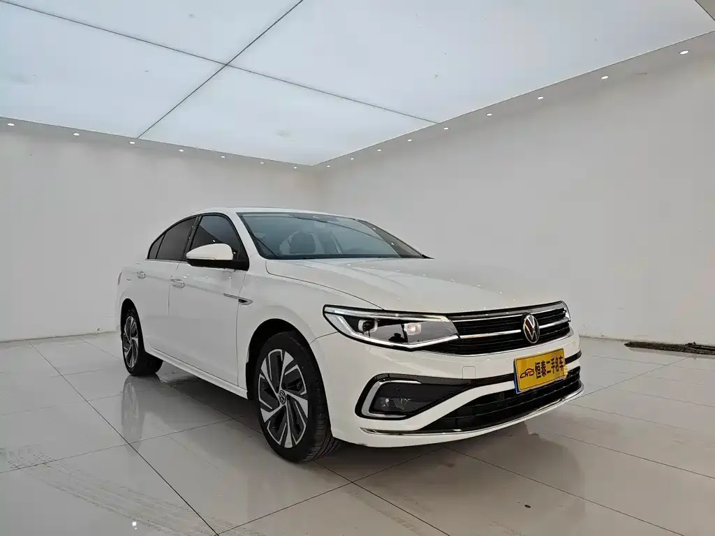 Volkswagen Bora 2023 из CN, фото 2