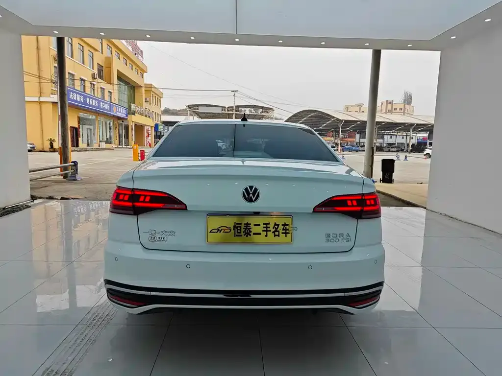 Volkswagen Bora 2023 из CN, фото 4