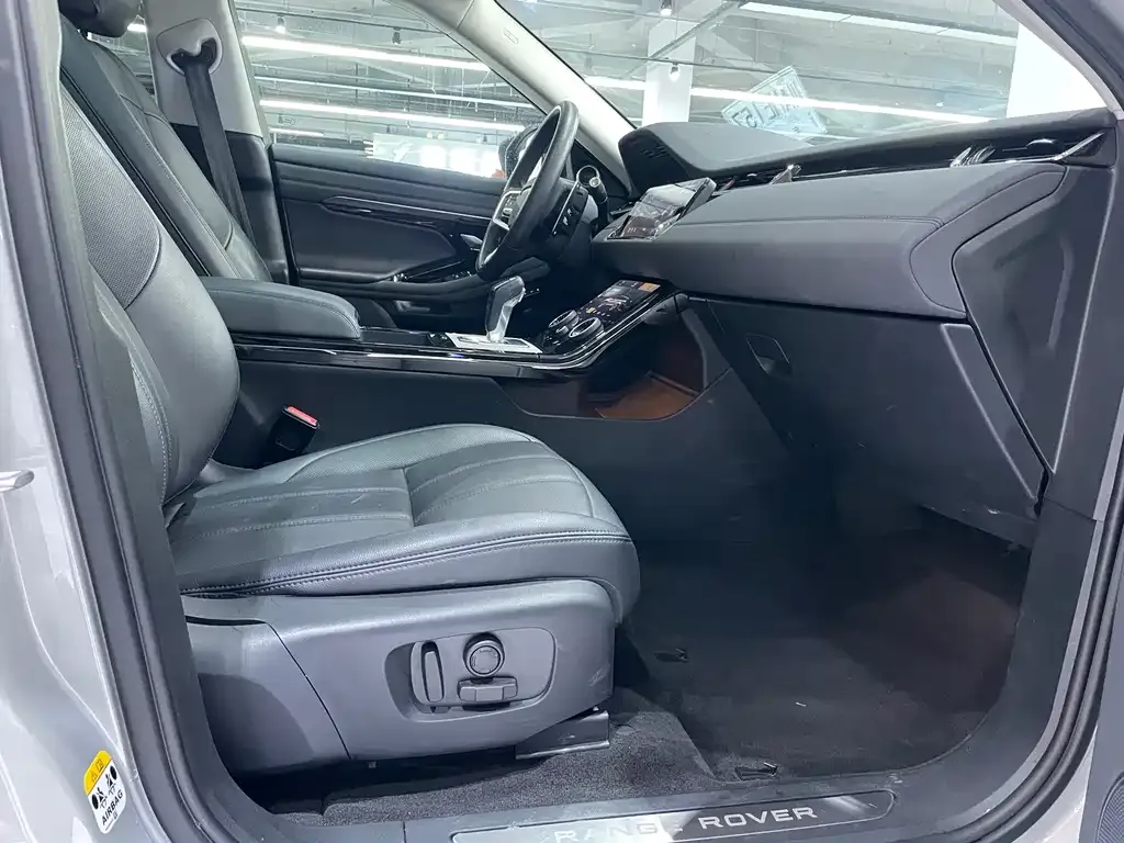Land Rover Evoque — фото 10