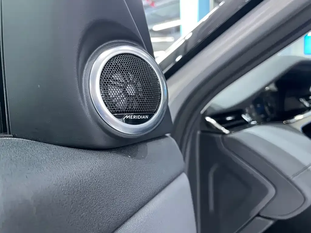 Land Rover Evoque — фото 3
