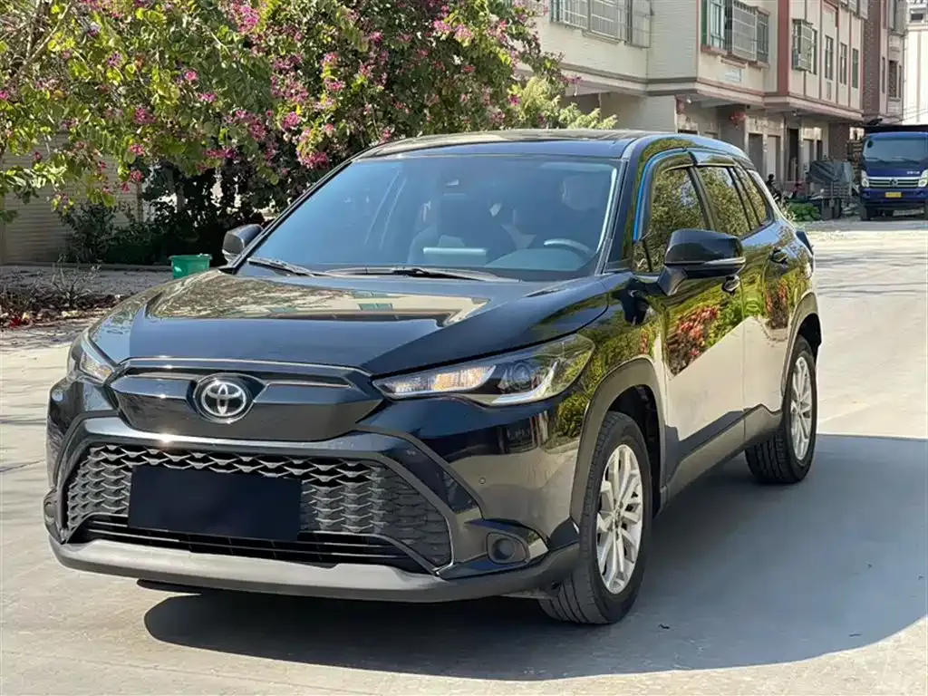 Toyota Frontlander 2023 из CN, фото 1