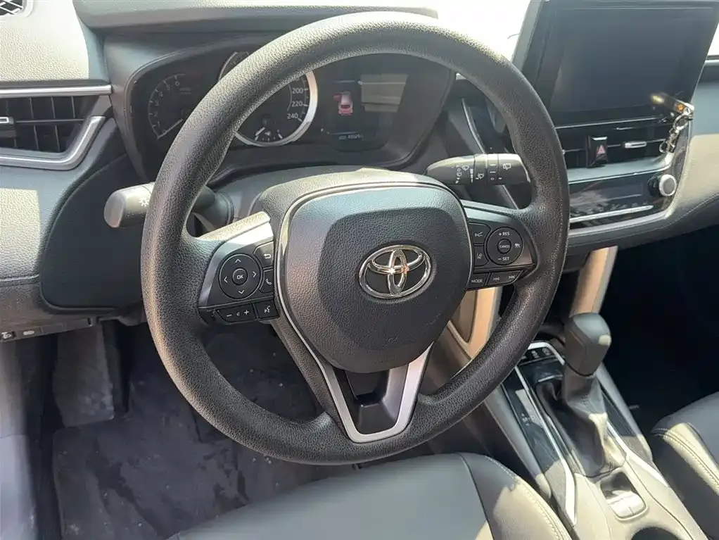 Toyota Frontlander 2023 из CN, фото 7