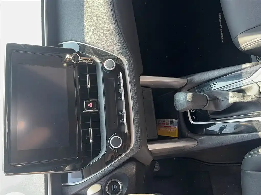 Toyota Frontlander 2023 из CN, фото 9