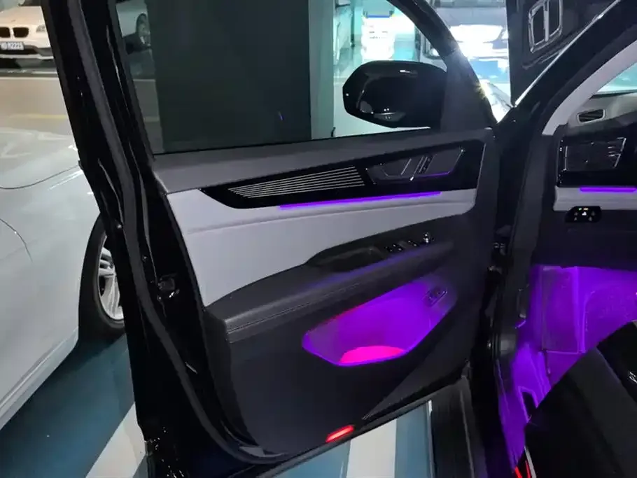 Volkswagen Teramont 2023 из CN, фото 2