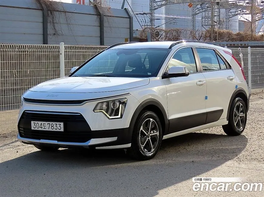 Kia Niro — фото 10