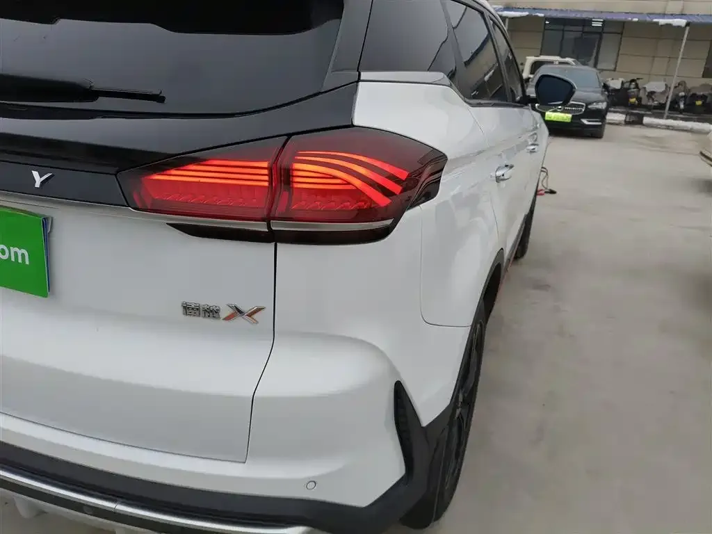 Geely Boyue 2021 из CN, фото 6