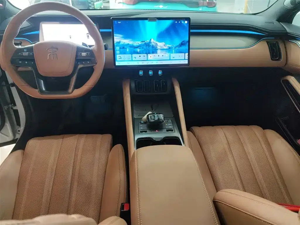 BYD L EV 2025 из CN, фото 4