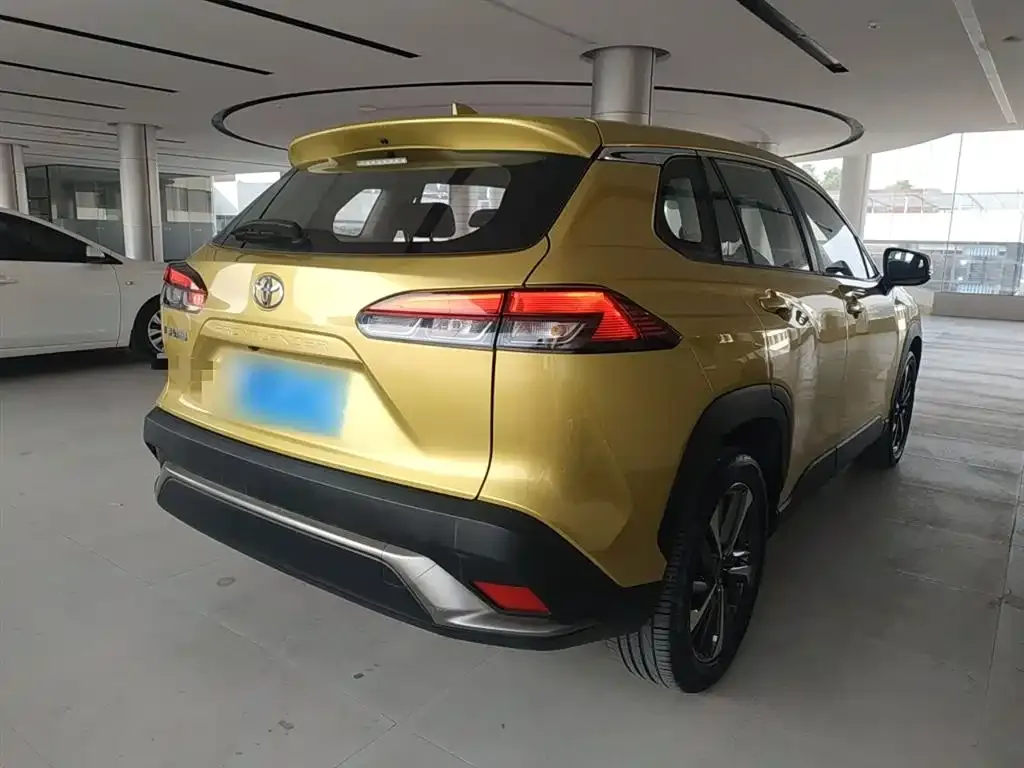 Toyota Frontlander 2022 из CN, фото 8