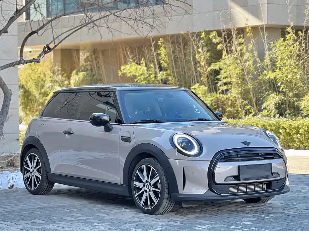 MINI Cooper (3-door) 2023 из CN, фото 5