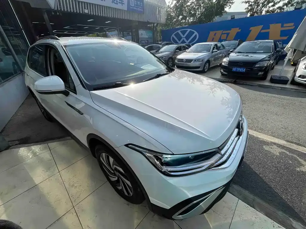 Volkswagen Tiguan L 2022 из CN, фото 7
