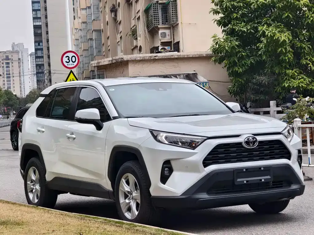 Toyota RAV4 2026 из CN, фото 4