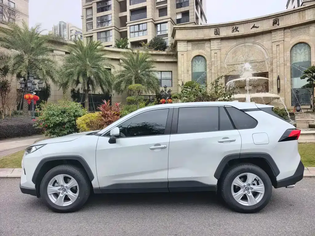 Toyota RAV4 2026 из CN, фото 7