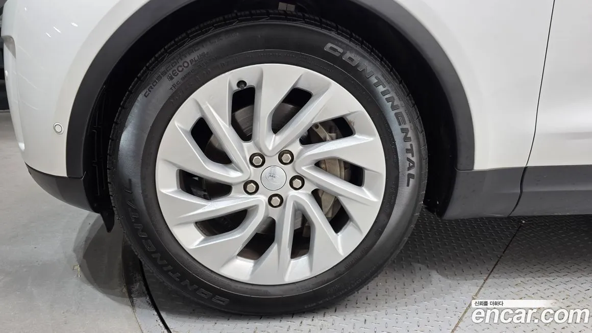 Land Rover Discovery 2022 из KR, фото 3