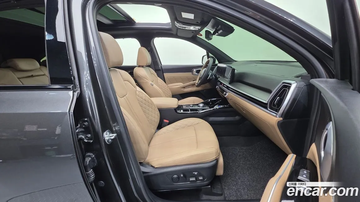 Kia Sorento — фото 6