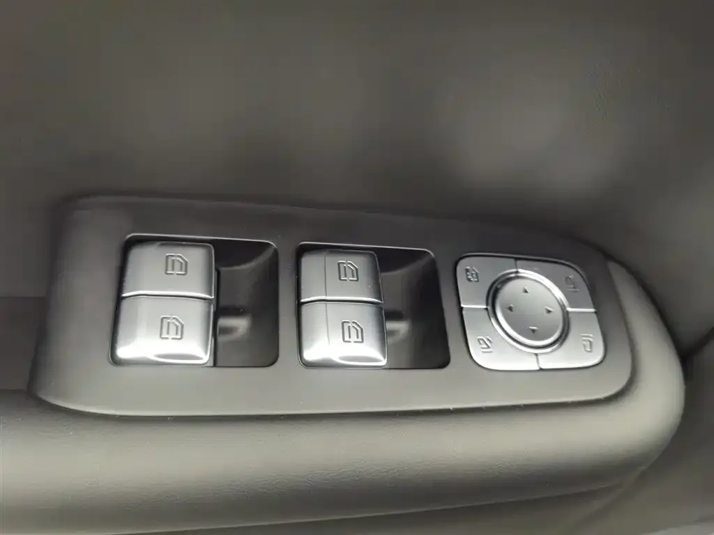 Li Auto L9 2023 из CN, фото 6
