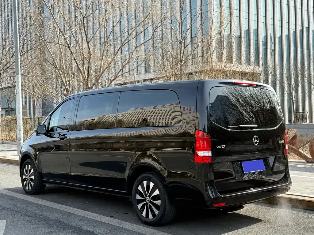 Mercedes-Benz Vito 2023 из CN, фото 10