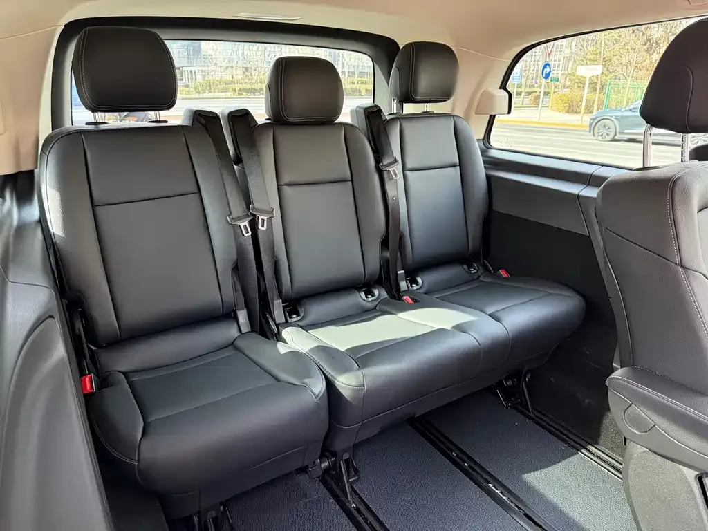 Mercedes-Benz Vito 2023 из CN, фото 4
