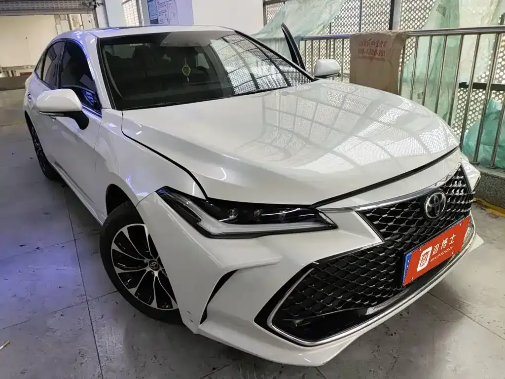 Toyota Avalon 2024 из CN, фото 4