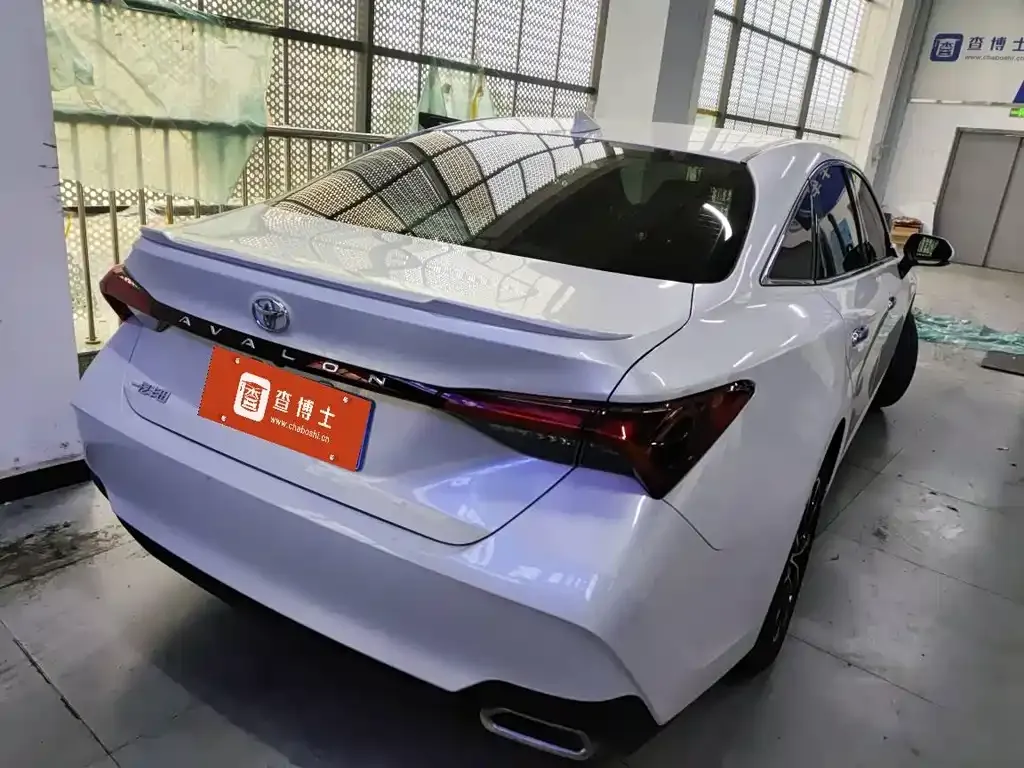 Toyota Avalon 2024 из CN, фото 3