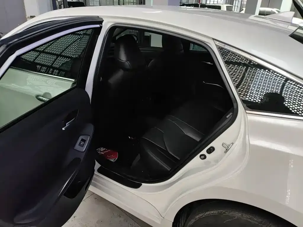 Toyota Avalon 2024 из CN, фото 2
