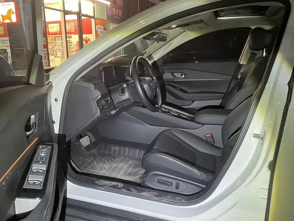 Honda Accord — фото 3