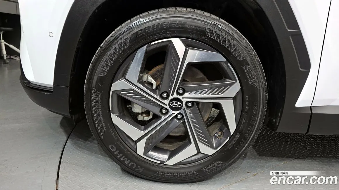 Hyundai Tucson — фото 10