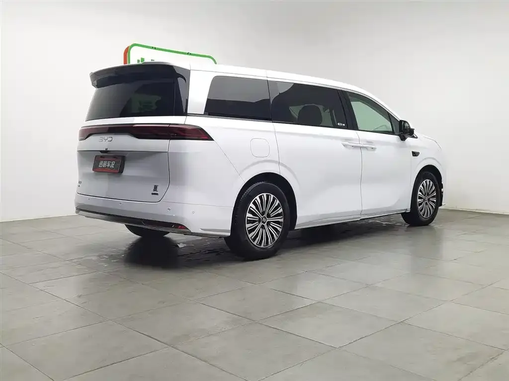 BYD Xia 2025 из CN, фото 5
