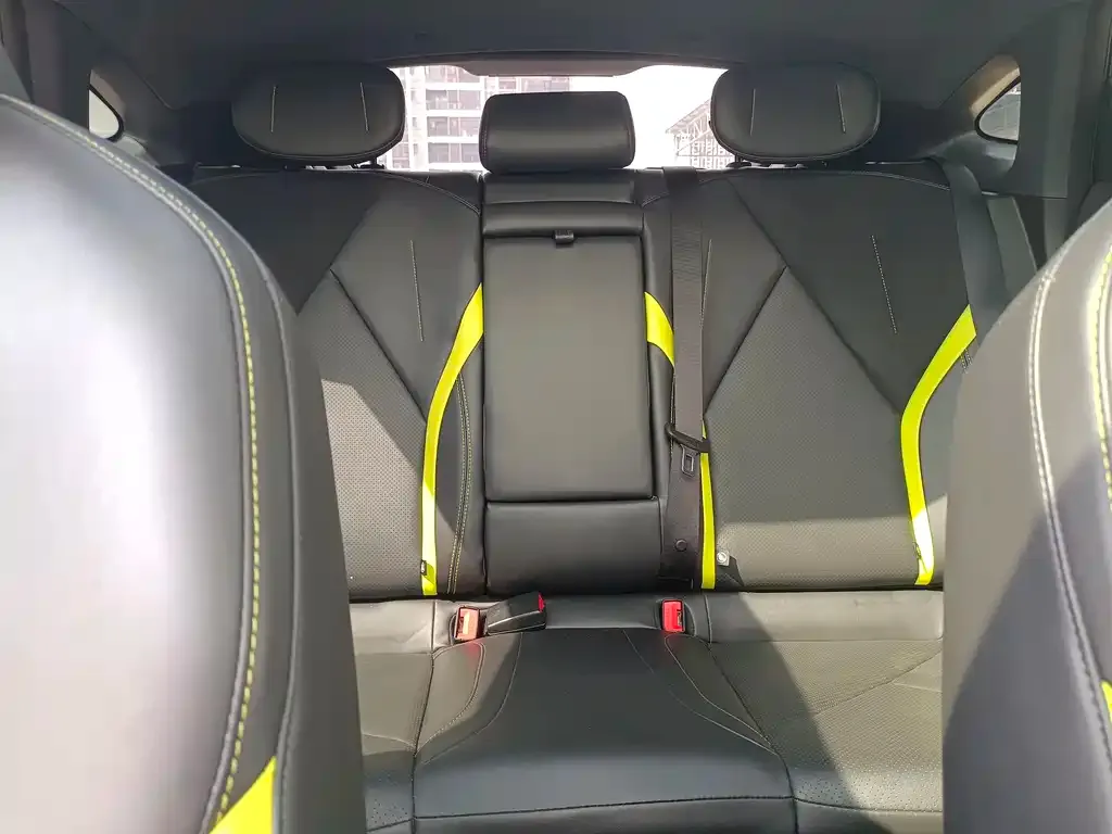 Changan UNI-V 2023 из CN, фото 4