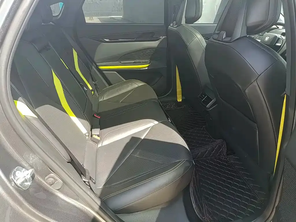 Changan UNI-V 2023 из CN, фото 8