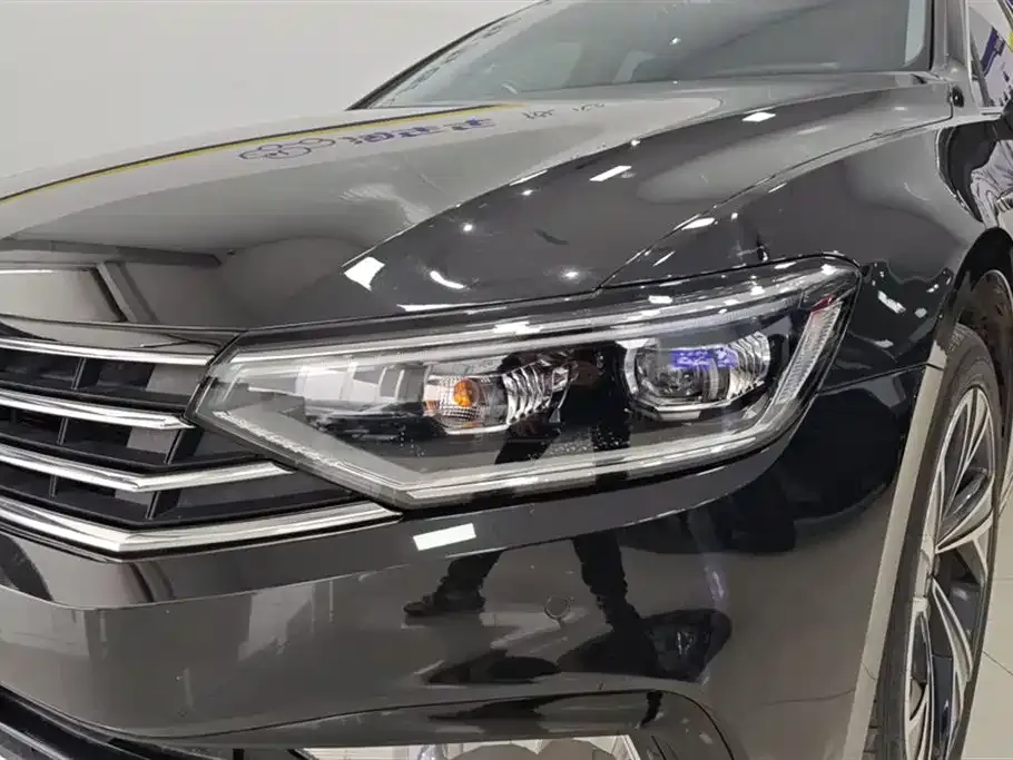 Volkswagen Magotan 2022 из CN, фото 2