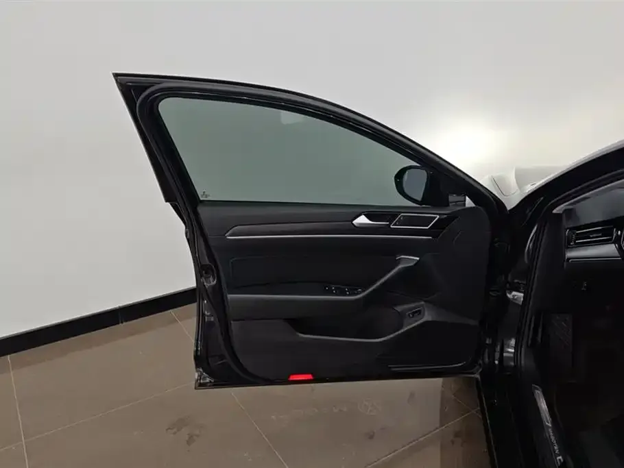 Volkswagen Magotan 2022 из CN, фото 7