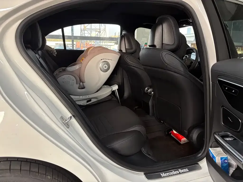 Mercedes-Benz C-Class 2025 из CN, фото 4