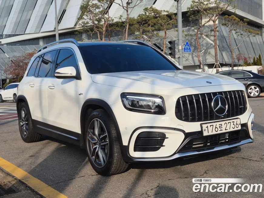 Mercedes-Benz GLB-Class — фото 10