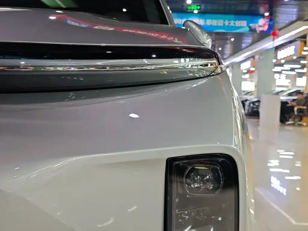 Li Auto L8 2023 из CN, фото 10