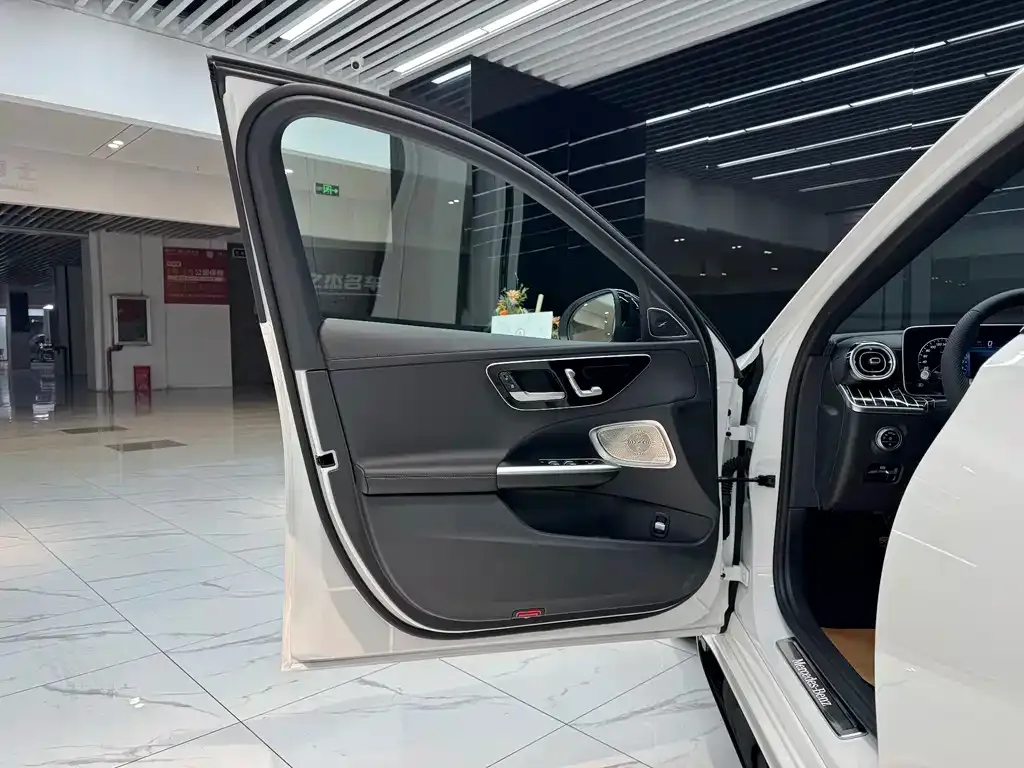 Mercedes-Benz C-Class 2022 из CN, фото 6