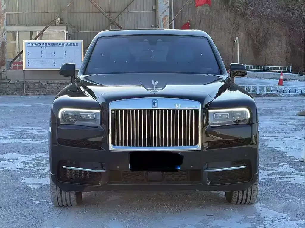 Rolls-Royce Cullinan 2023 из CN, фото 1