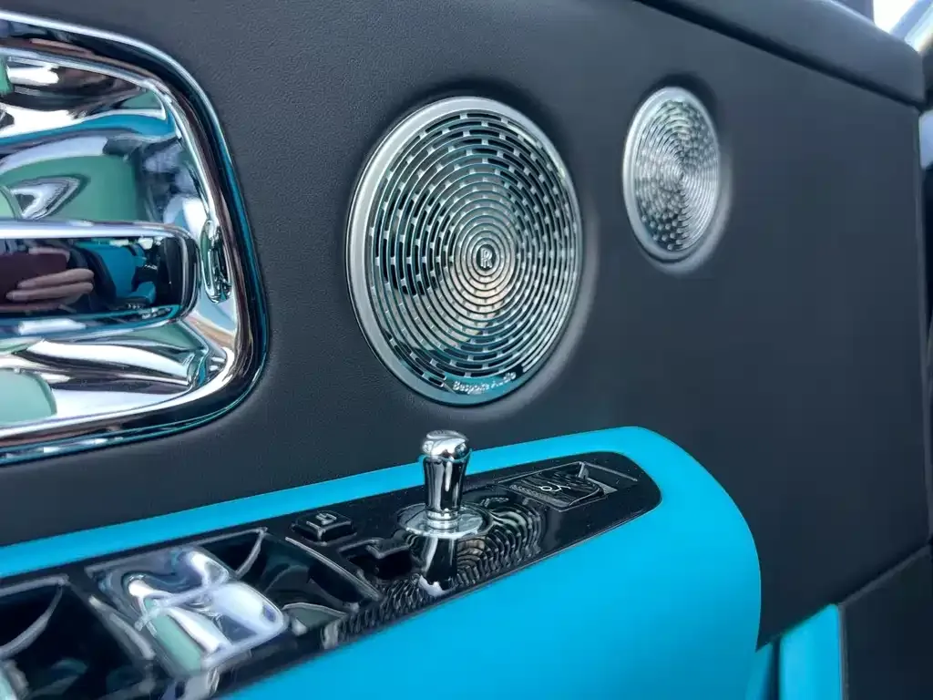 Rolls-Royce Cullinan 2023 из CN, фото 6