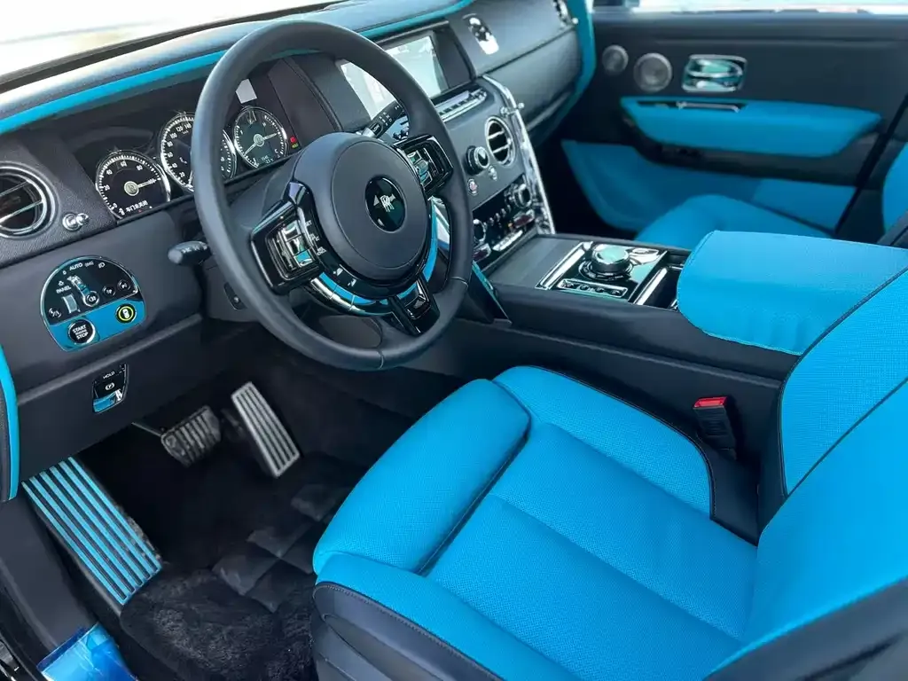 Rolls-Royce Cullinan 2023 из CN, фото 5