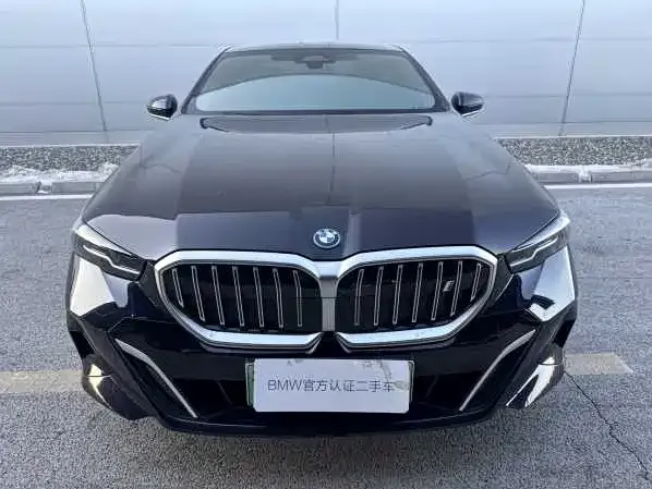 BMW i5 2025 из CN, фото 7