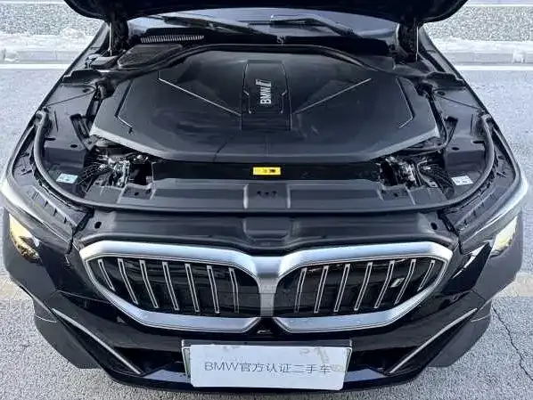BMW i5 2025 из CN, фото 10