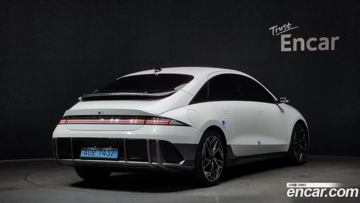 Hyundai Ioniq6 — фото 2