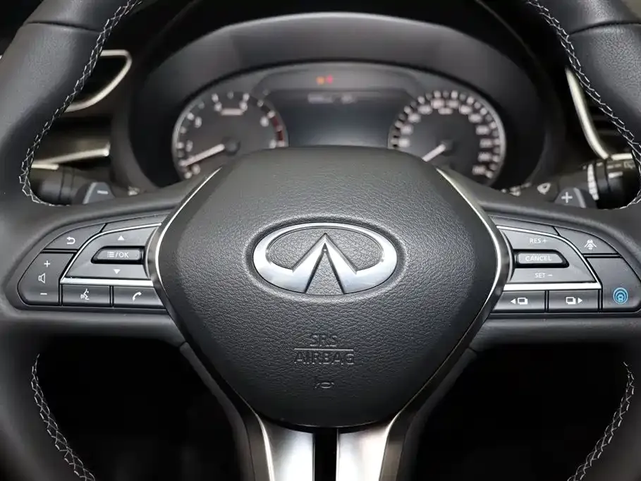 Infiniti QX55 2026 из CN, фото 3