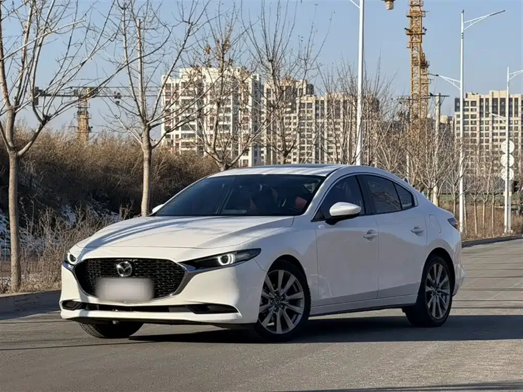 Mazda 3 Axela 2022 из CN, фото 1