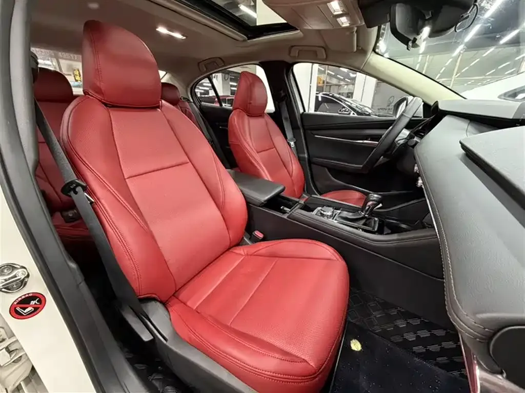 Mazda 3 Axela 2022 из CN, фото 10